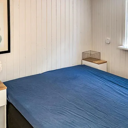 4 Bedroom Awesome In Feriehus