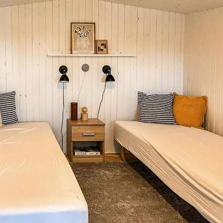 Feriehus 4 Bedroom Awesome In *